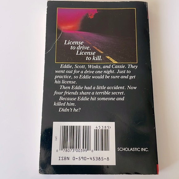 ✨2/$25✨ Hit and Run (1992) - Picture 2 of 5